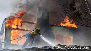 Calif. wildfire rips through homes sending residents fleeing