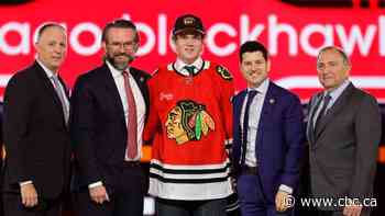 Delhi, Ont. hockey star Marek Vanacker signs 1st NHL contract with Chicago Blackhawks, team says