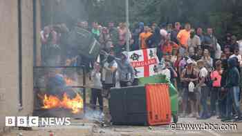 PM slams 'far-right thuggery' after hotel violence