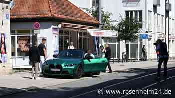 Aus Hass auf Muslime: Opfer und Polizei stellen brutalen Messerangriff nach