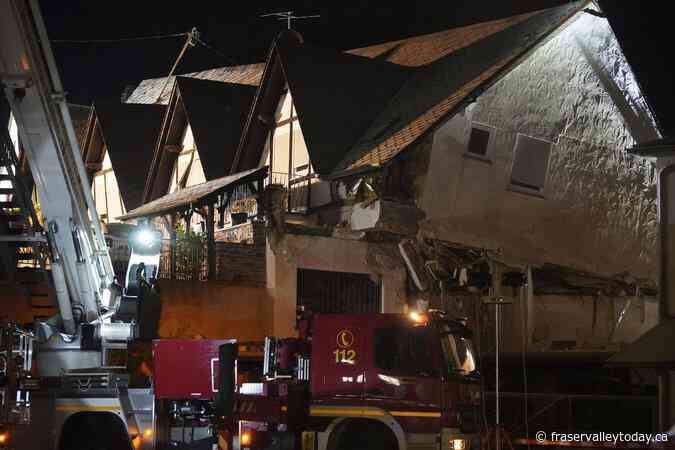 1 person dead and 8 believed trapped after part of a hotel on Germany’s Mosel River collapses