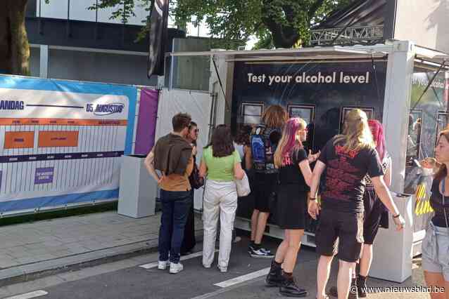 Alcoholtester is populair: “Je weet meteen hoe hoog de boete is”