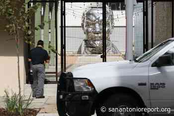 Irony-Impaired Florida Man Pleads Guilty To Bombing Satirical Sculpture of Lenin And Mao