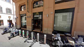 Panico al McDondald's: turista spruzza spray urticante nel fast food