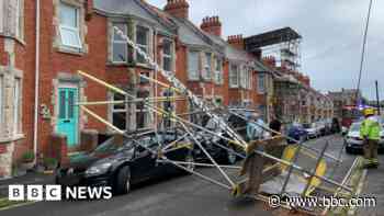 Two people rescued after scaffolding collapses