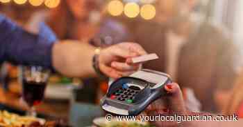 What can happen if you refuse to pay service charge in UK restaurants?