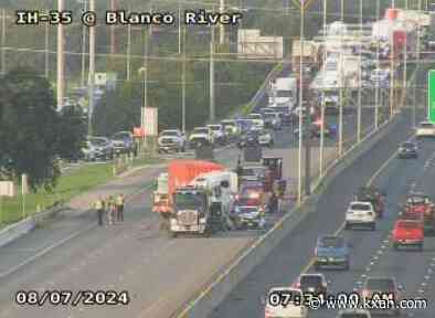 Traffic Alert: Northbound I-35 in San Marcos closed at River Ridge Parkway