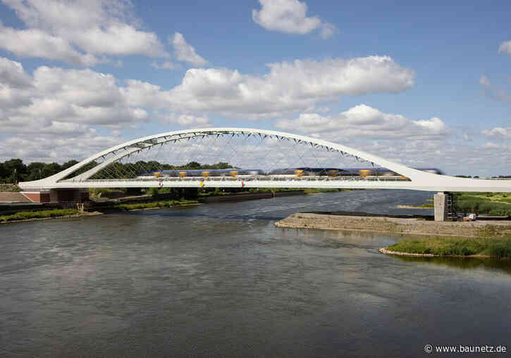 Mit Carbon über die Oder
 - Brücke bei Küstrin von Knight Architects, Schüßler-Plan und schlaich bergermann partner