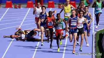 "Plötzlich machte es 'Bumm'": Massensturz im Stade de France sorgt für "Kegel"-Szene