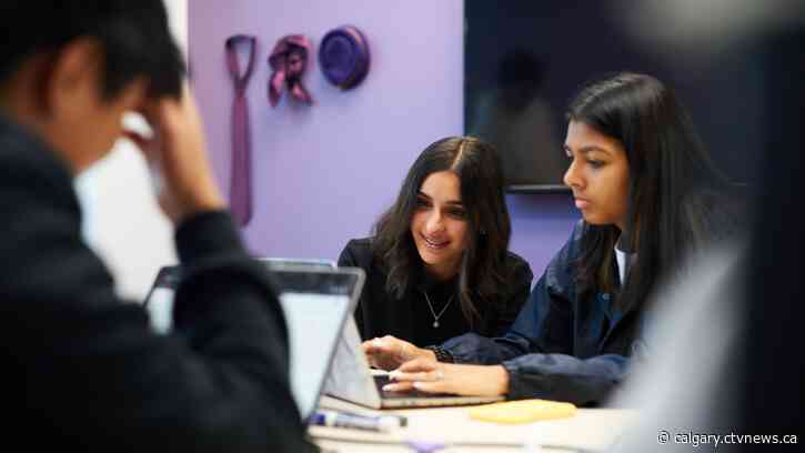 Calgary teens, parents can take part in an AI workshop this weekend