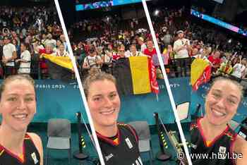 Limburgse basketfans maken selfies met Belgian Cats na overwinning tegen Spanje