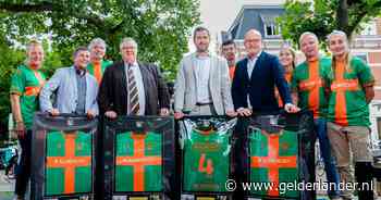 NEC-shirt is nieuwe modetrend in Nijmegen: ‘Verkoop is explosief gestegen’