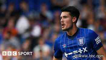 Blackpool sign Ipswich defender Baggott on loan
