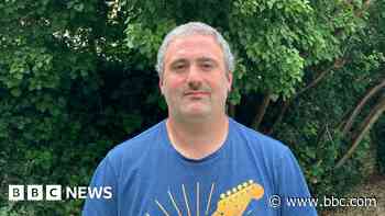 'I'm a sitting duck over social media payments'