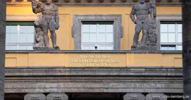 Munich Re will trotz hohen Gewinns vorsichtig bleiben