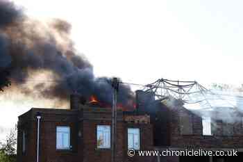 Tyne and Wear firefighters tackle huge New Herrington building fire