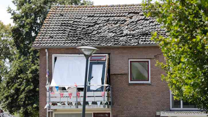 Bewoner zwaargewond na explosie, omwonenden moeten huis uit