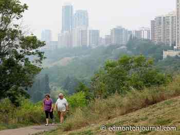 Edmonton weather: What a day to take a walk in the sunshine, clear skies