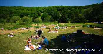 Heat health alert issued across the UK as temperatures set to reach 33C