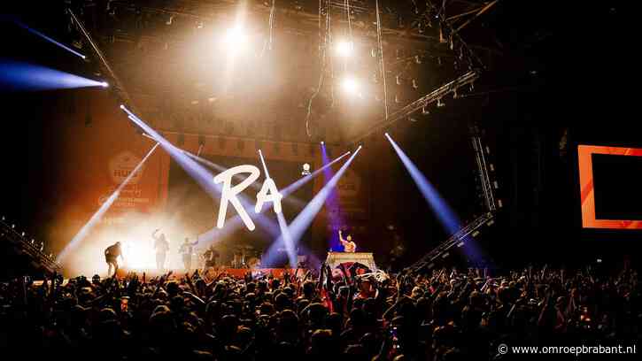 Rob Kemps, Flemming en dj La Fuente breken het TeamNL-huis af in Parijs