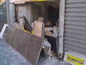 Milano, doppio assalto alle Poste. I ladri fanno saltare due sportelli Atm