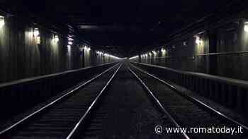 Uomo in galleria: ferma tratta della metro A
