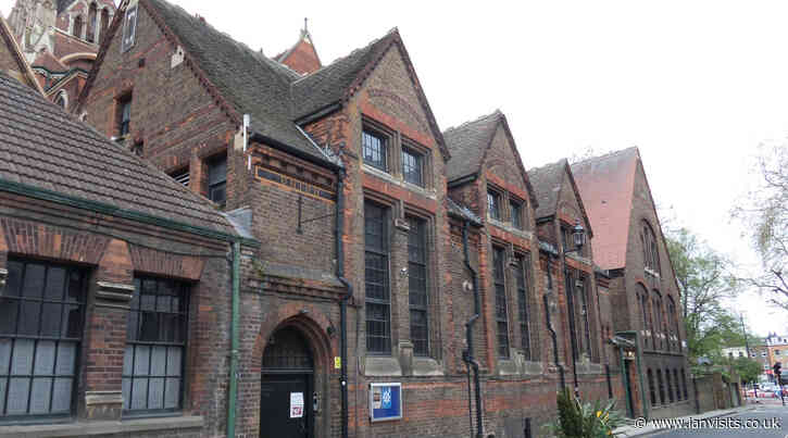 Urgent repairs to the Union Chapel get started