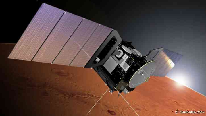 Spacecraft snaps image of ancient Mars lake bigger than any on Earth