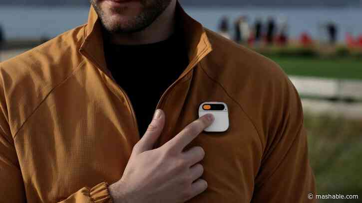 Humane AI Pins are being returned at a ridiculous pace
