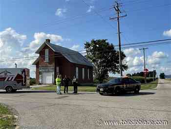 7 people hurt — 1 seriously — in Fulton County crash