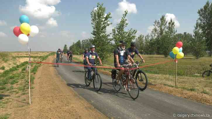 'A long time coming': MPE Link Pathway Phase 1, connecting Lethbridge to Coaldale, opens
