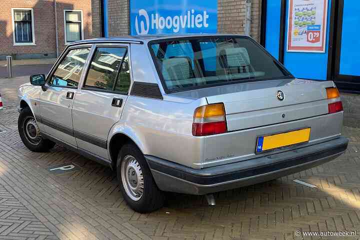 Deze Alfa Romeo Giulietta (1983) roestte ook in de folder niet - In het wild