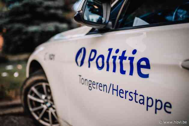 Niet zijn slimste zet: bestuurder rijdt in onverzekerde auto zonder nummerplaten naar politiekantoor
