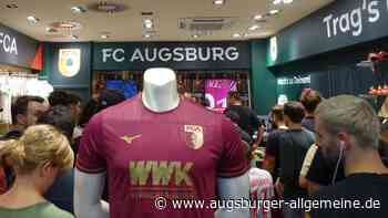 Fans stehen Schlange