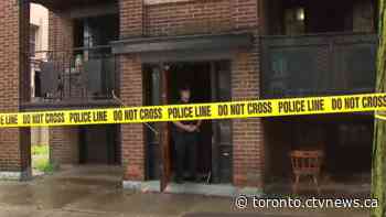 Two people found dead inside barricaded Hamilton apartment, no suspects being sought