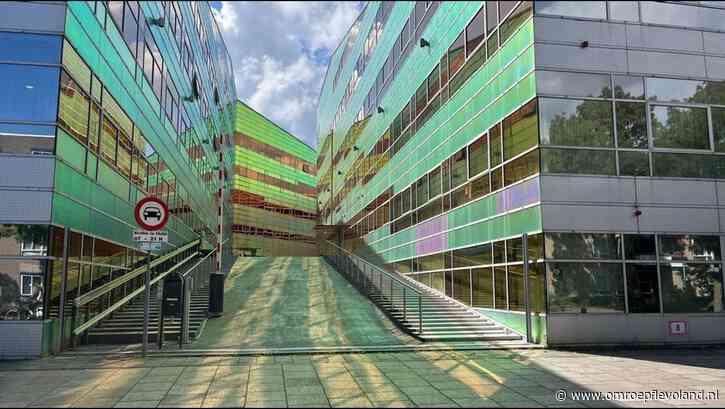 Almere - UWV verhuist van La Defence naar WTC