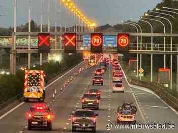 Dit weekend hinder op E313 in Ranst door plaatsing brugliggers nieuwe brug Vaartstraat