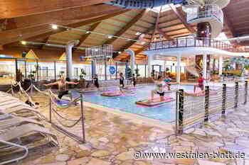 Sonnengruß im Schwimmbecken: Neues Sportangebot im H2O