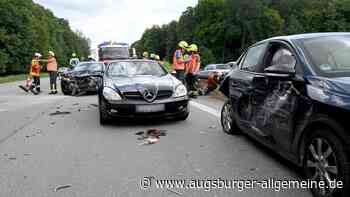 Schwerer Unfall mit drei Verletzten: Langer Stau auf A8 im Ferienverkehr