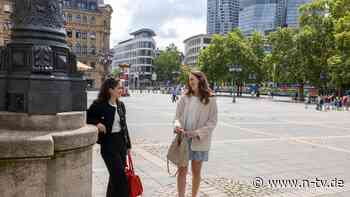 Freundschaften statt Dating: Warum Menschen miteinander spazieren gehen