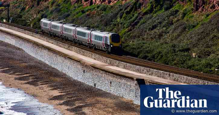 Minister warns CrossCountry about ‘dire’ service amid reduced timetable