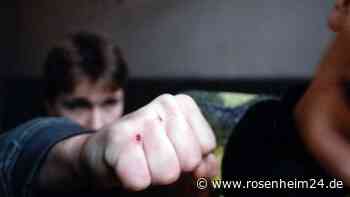 Erst gekotzt, dann gepöbelt: Randale im „Schmuggler“ landen in Laufen vor Gericht