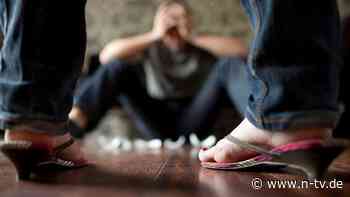 Wichtiges Warnsignal: Eifersucht kann man in den Griff bekommen