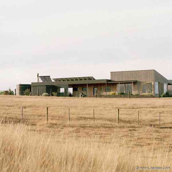 Gardiner Architects creates Heather's Off-Grid House on Australian farm