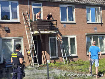 Sigaret in plantenbak veroorzaakt brand op balkon