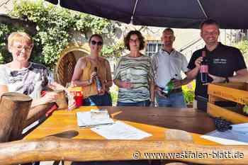 250 Gäste genießen erstes Weinfest in Lütmarsen