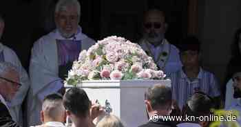 Nach Attacke in Southport: Hunderte besuchen Beerdigung des neunjährigen Opfers