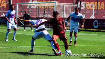 La Roma e l'Ostiamare si allenano insieme, il "derby" di Daniele De Rossi