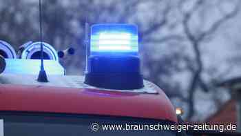 Feuer auf Feld bei Bad Sachsa: Mutiger Einsatz mit Trecker verhindert Schlimmeres