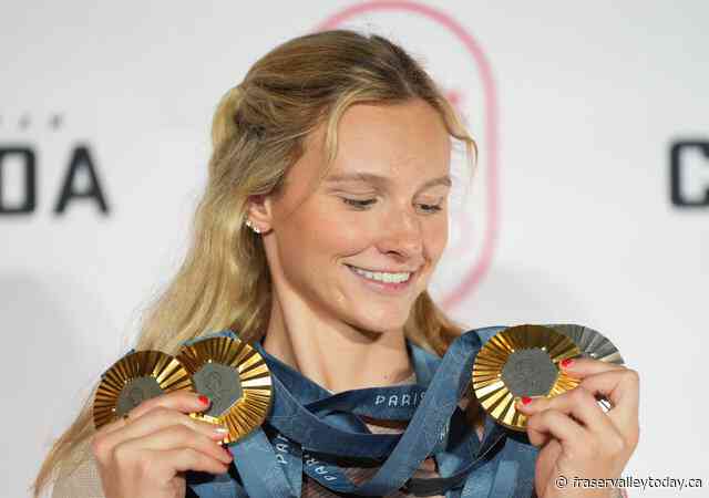 Gold medallists McIntosh, Katzberg carry Canada’s flag as Paris Olympic Games close